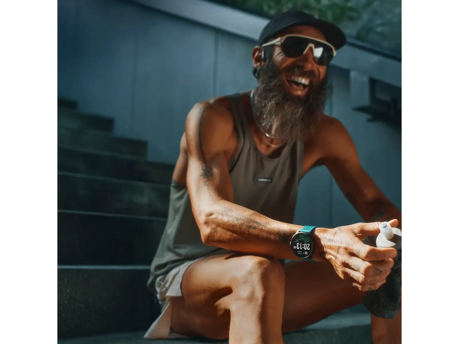Suunto Race 2 Titanium Trail smartwatch