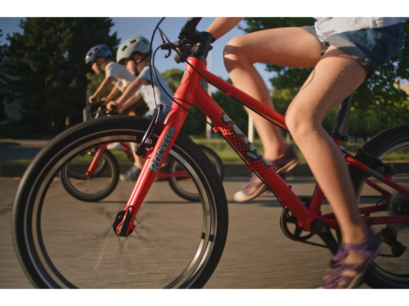 Fíha 24 Rockeeon children's bike red