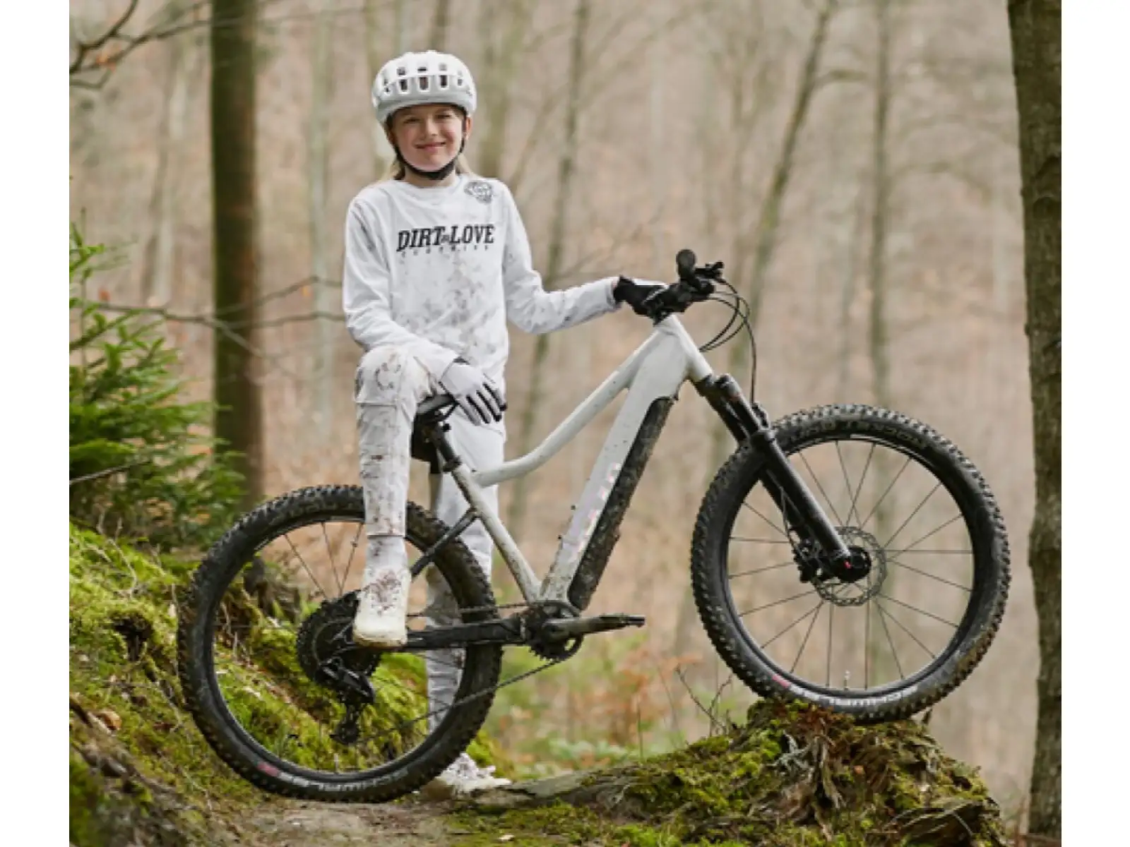 Woom UP 5 Limited kids electric bike Cirrus Cloud