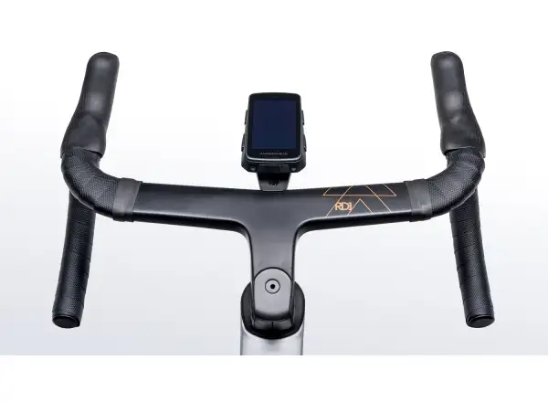 Reserve RD1 road handlebars with integrated stem
