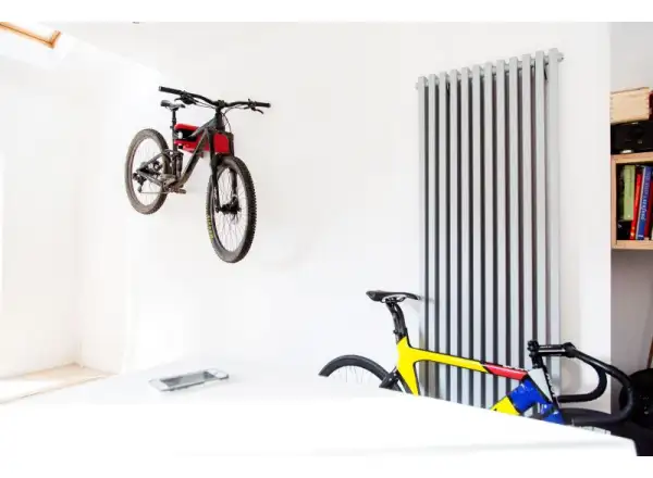 Hiplok Airlok lock red