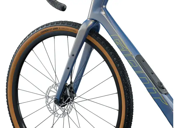 Giant Revolt Advanced 1 gravel bike Midnight Moon