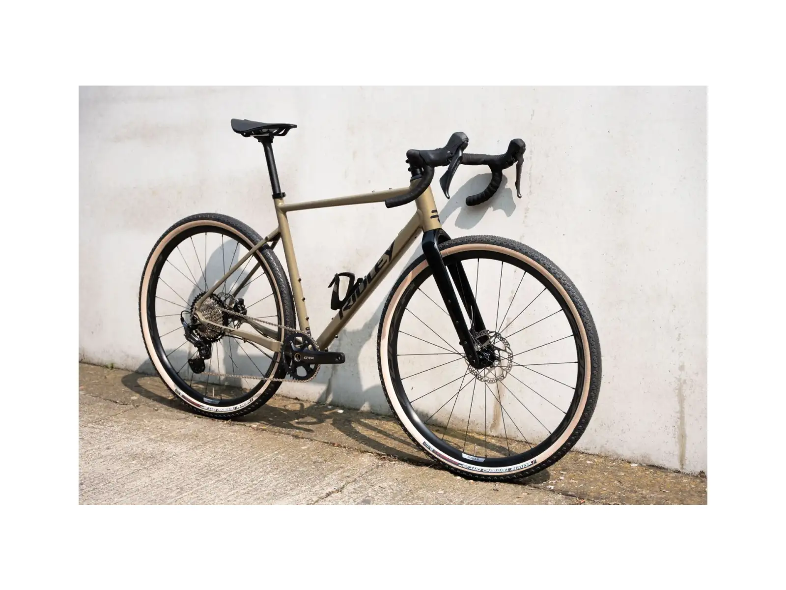 Ridley Kanzo Adventure Alu GRX600 gravel bike Bronze Green/Black