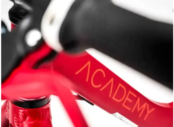 Academy Grade 1 children's balance bike 12" red