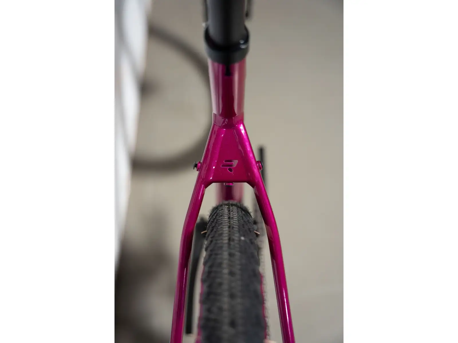 Ridley Kanzo Adventure Alu GRX600 gravel bike Jazzberry Jam Metallic/Black