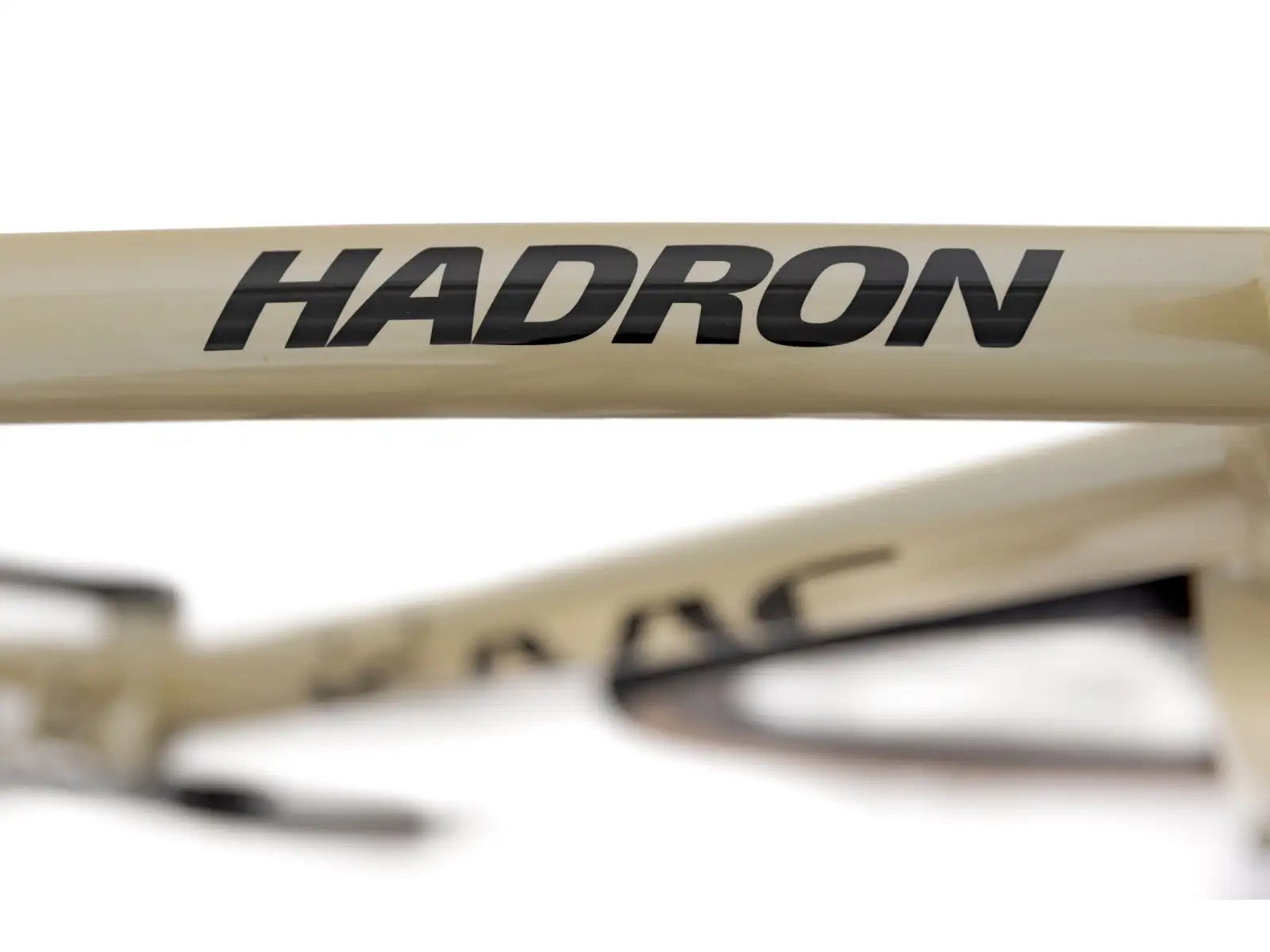Isaac Hadron Mojave GRX 2x12 gravel bike Sand