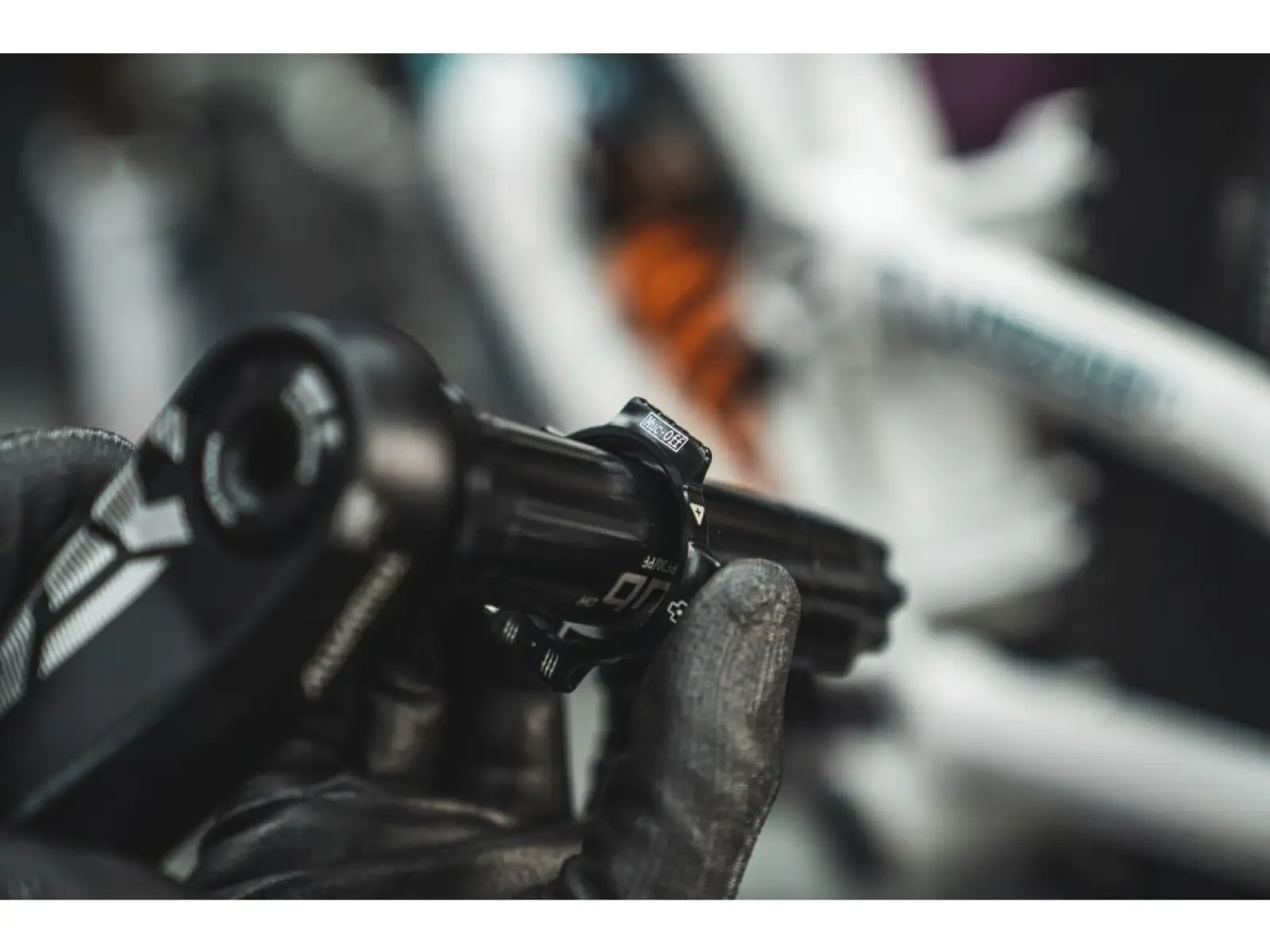 Muc-Off Crank Preload Ring silver