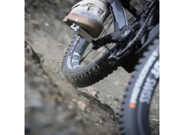 Pirelli CAST Antagonist DW, SmartEVO DH, 29x2.4, MTB tire black