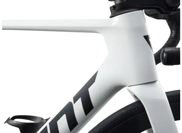 Giant Propel Advanced 2 road bike White