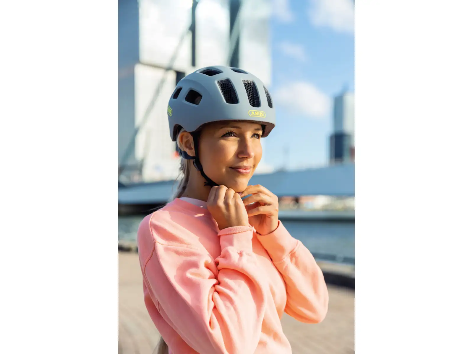 Abus Youn-I 2.0 kids helmet Cool Grey