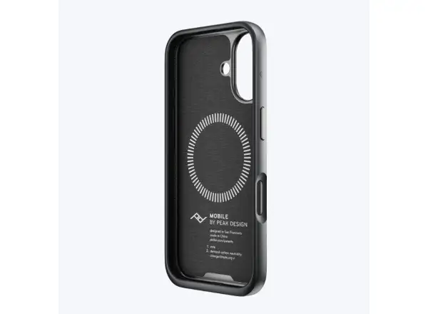 Peak Design Mobile Everyday Fabric Case iPhone 16 case Charcoal