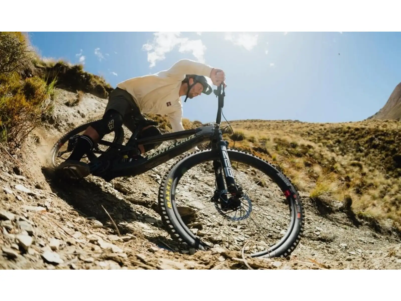Santa Cruz Megatower 2 C 29 GX AXS full suspension bike Matte Carbon Black