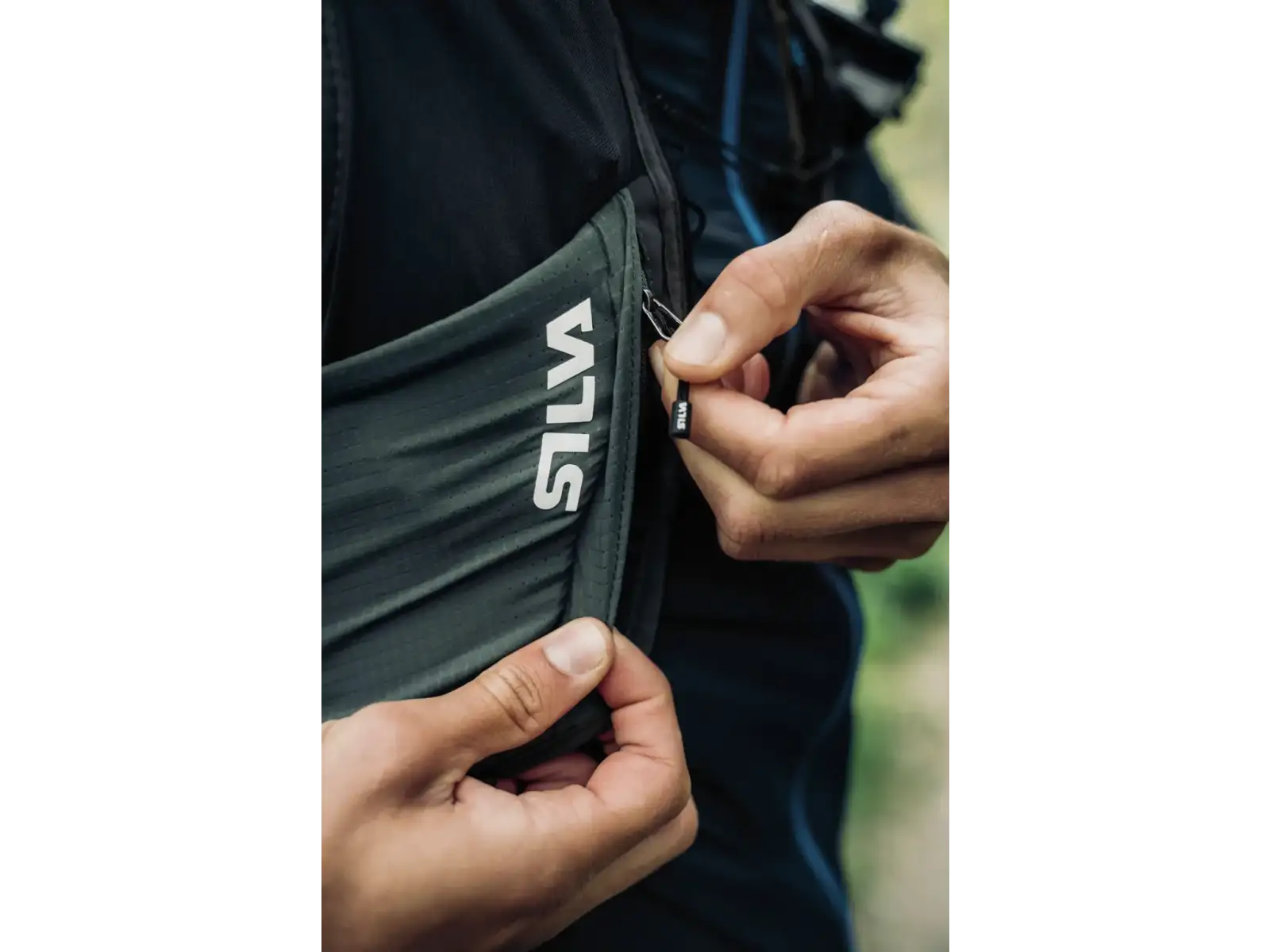Silva Strive Fly running vest Black