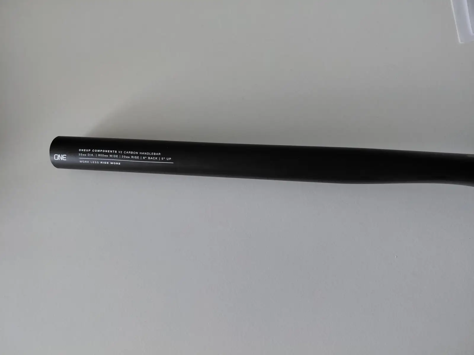 OneUp handlebars V2 Carbon 35/720 mm shortened black 20 mm rise