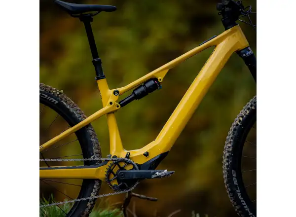 Superior iXF 9.2 full-suspension e-bike Matte Mustard