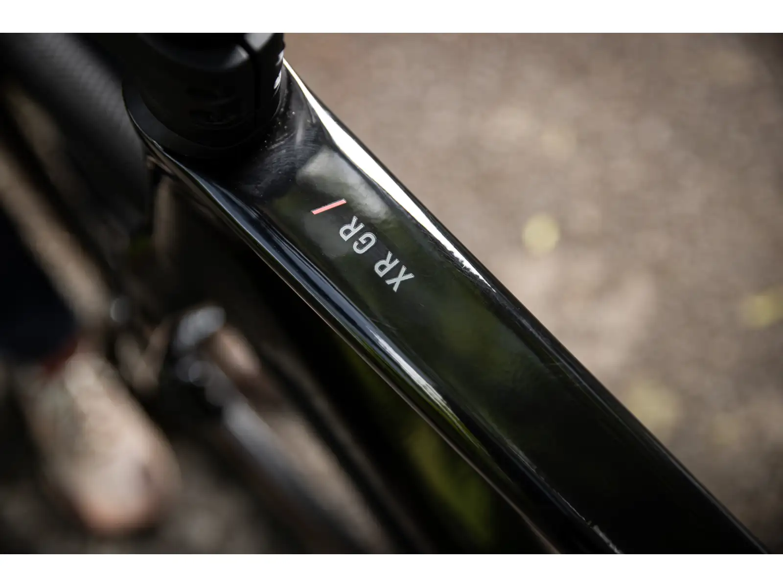 Superior XR 9.8 GR gravel bike Matte Carbon/Gloss Black