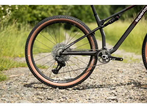 Superior XF 9.9 Team mountain bike Gloss Carbon/Red Carbon