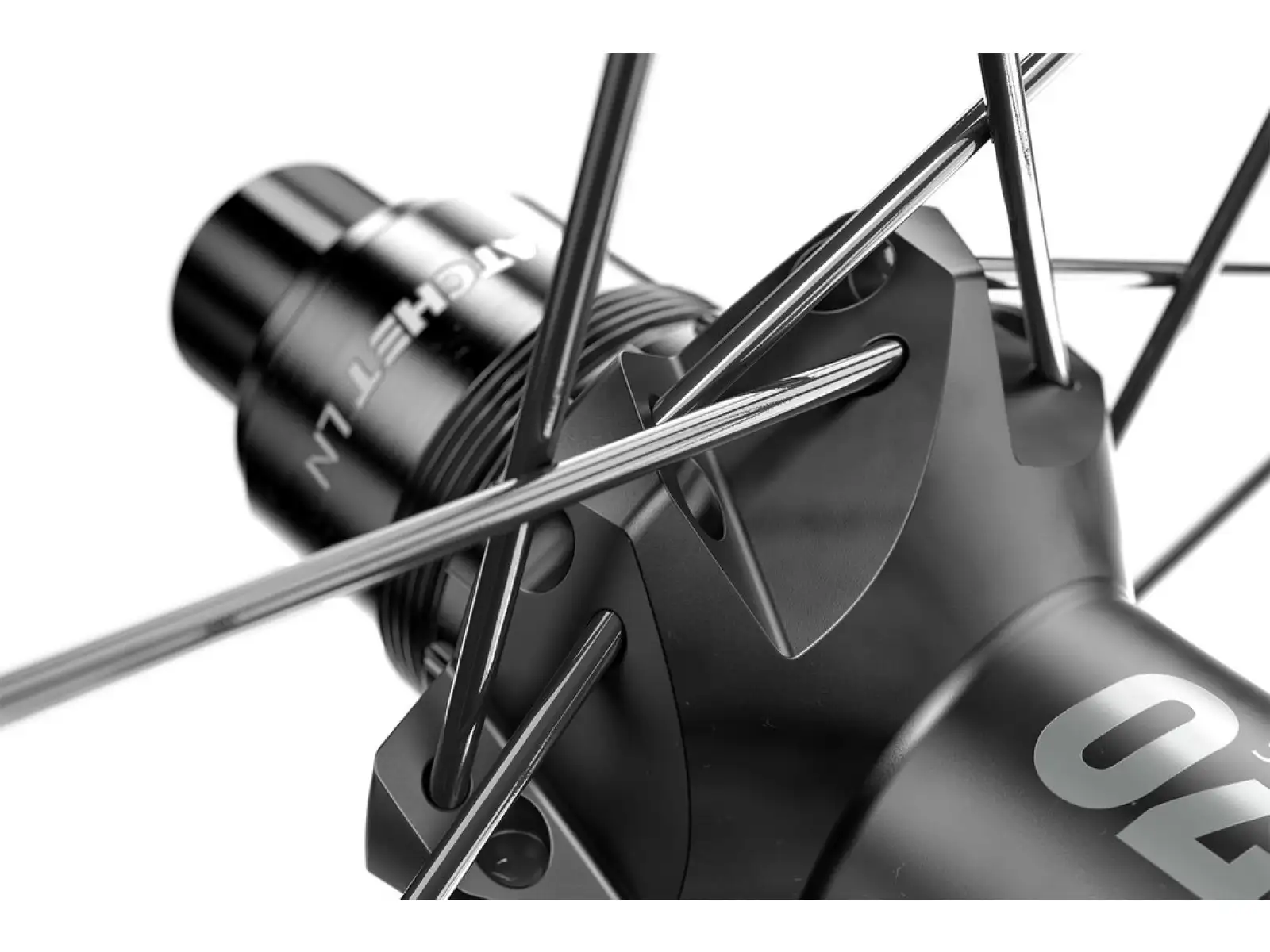 DT Swiss E 1900 Spline Boost 29" wheelset hub Sram XD