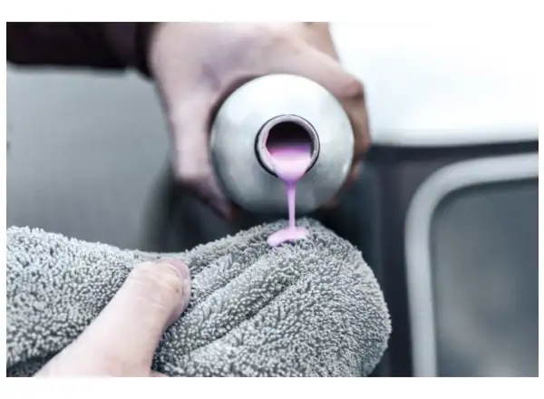 Muc-Off Microfibre Polishing Cloth 24x24 cm grey