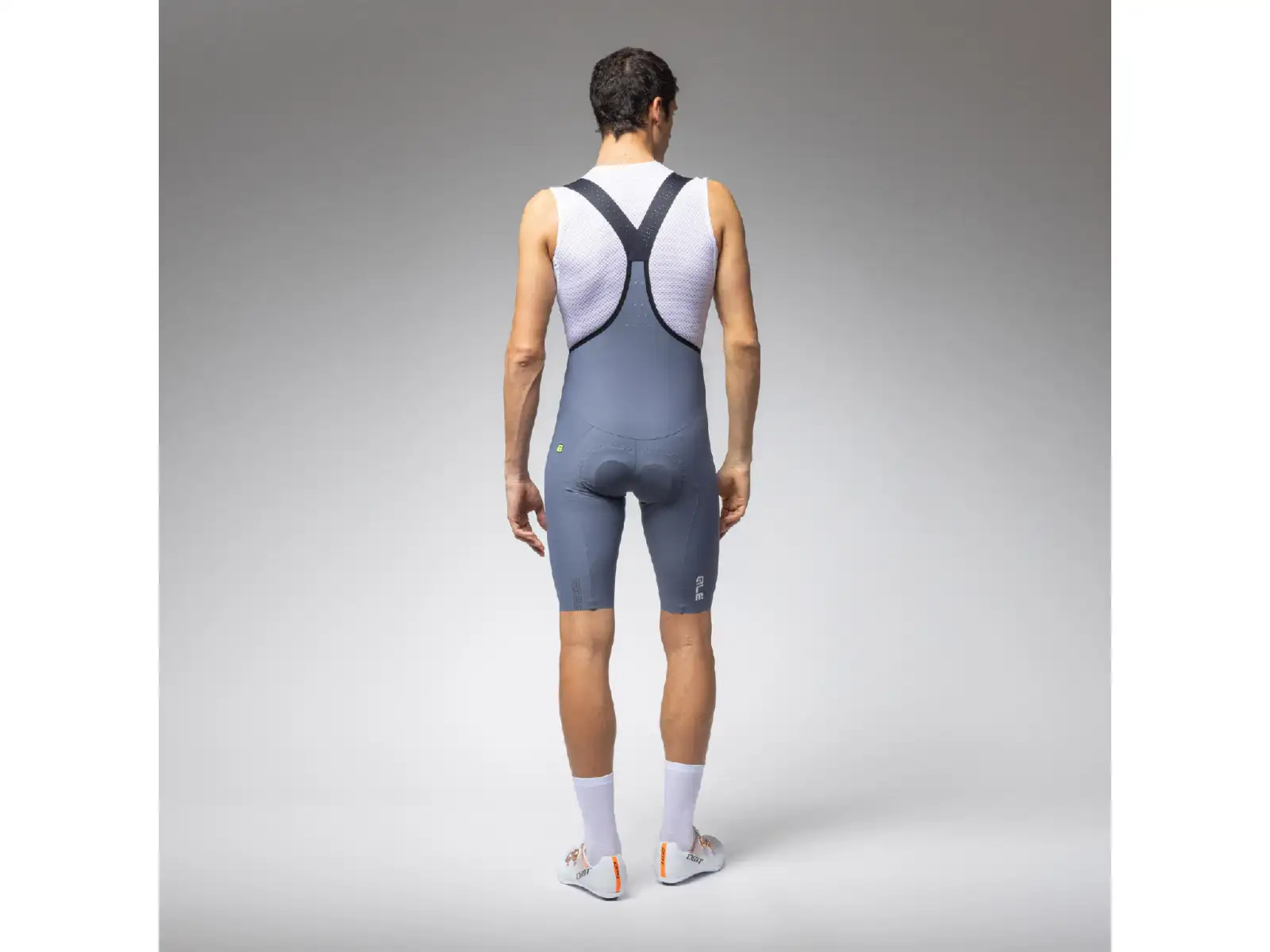 Alé R-EV1 GO men's shorts with pad and bib Steel