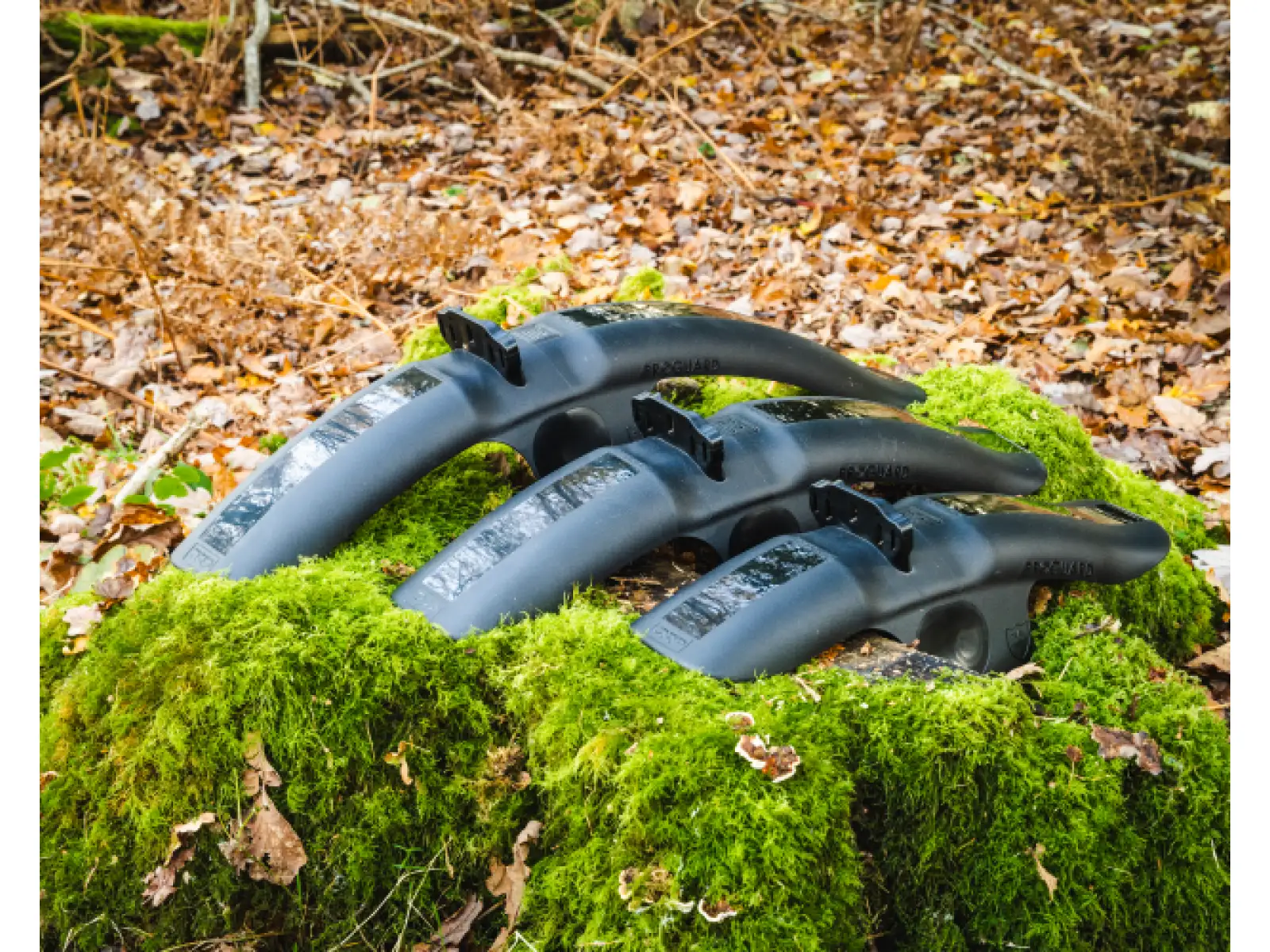 RRP ProGuard Standard Bolt-On V2 front fender černá