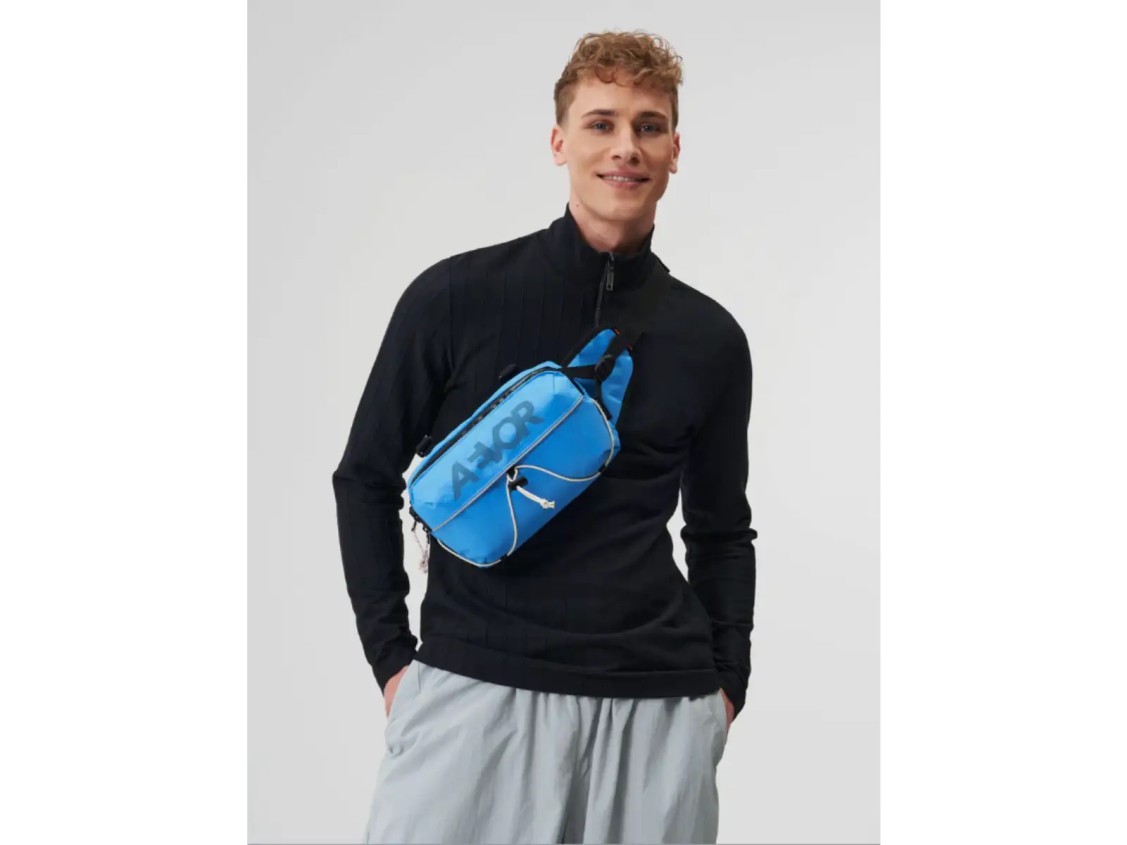 Aevor Bar Bag shoulder pouch/waist bag/cycling handlebars Proof Retro Blue
