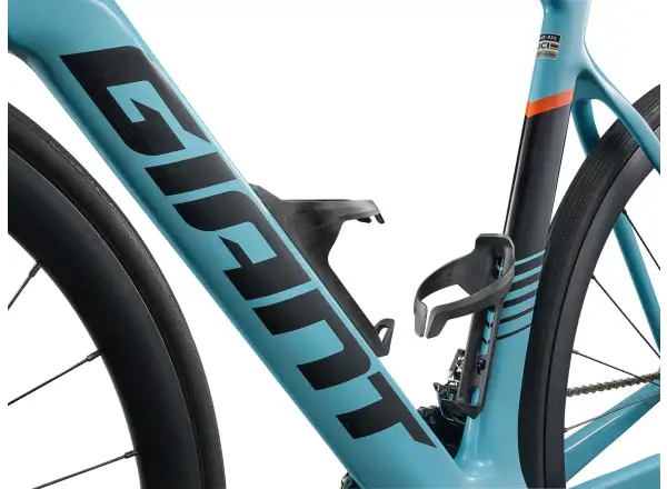 Giant Propel Advanced 2 road bike Mach Blue