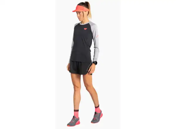 Dynafit Alpine 2 W Shorts women's running shorts black out