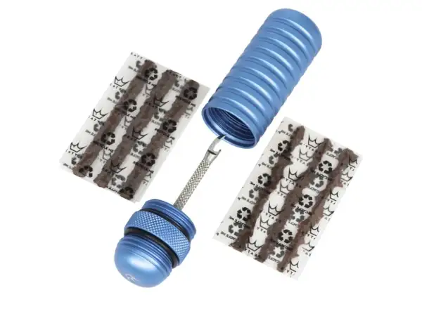 Peatys Holeshot tubeless tire repair kit Turquoise