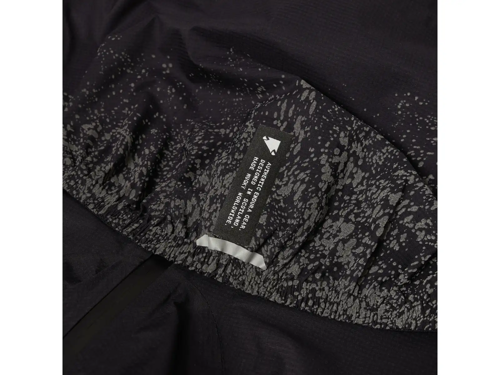Endura Alltrack men's cycling rain jacket Black