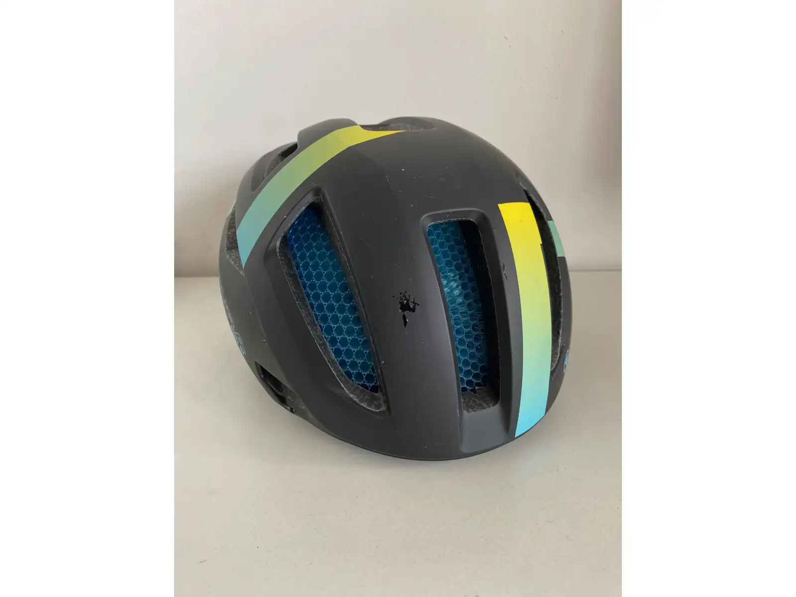 Endura Pro SL helmet rainbow Tested