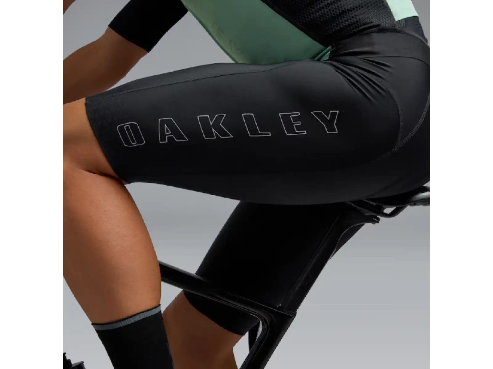 Oakley Endurance men's shorts with pad and bib Pitch Black