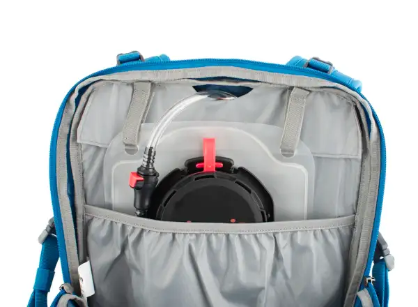 Pinguin Ridge 28 winter backpack Petrol