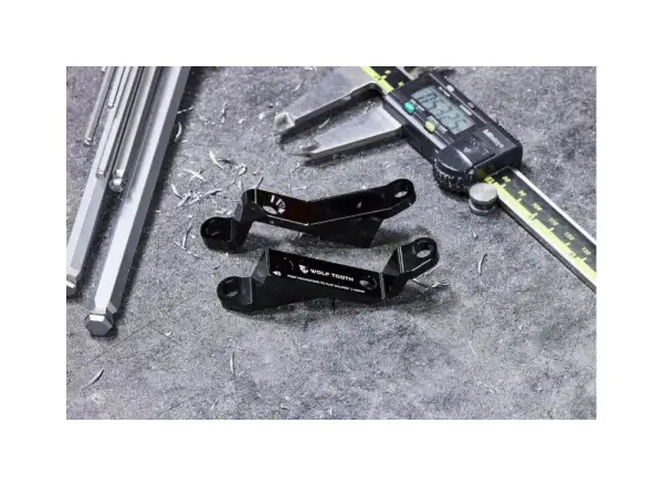 Wolf Tooth adapter for calipers Flat Mount to Post Mount