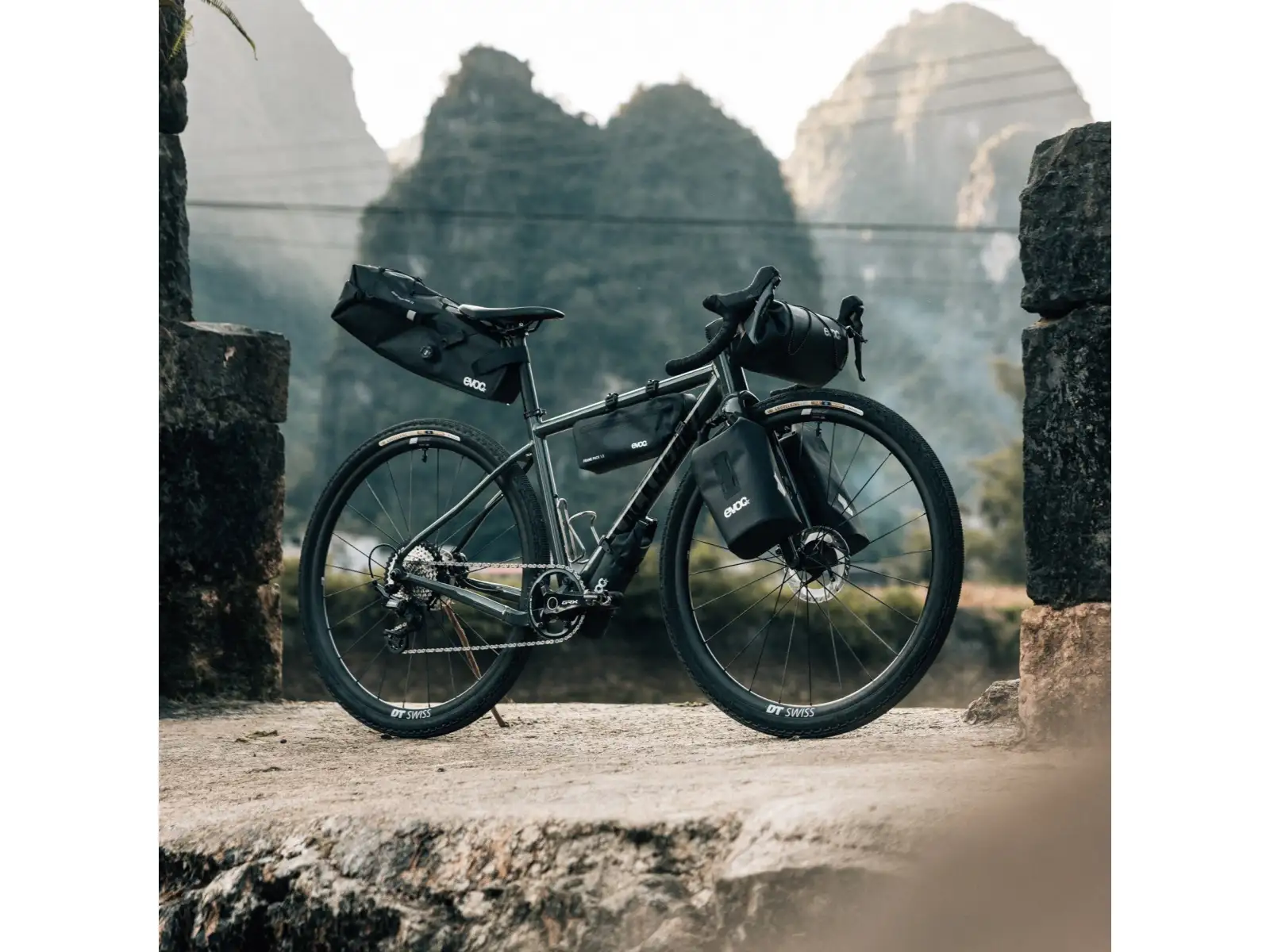 Evoc Handlebar Pack BOA WP 5 handlebar bag Black