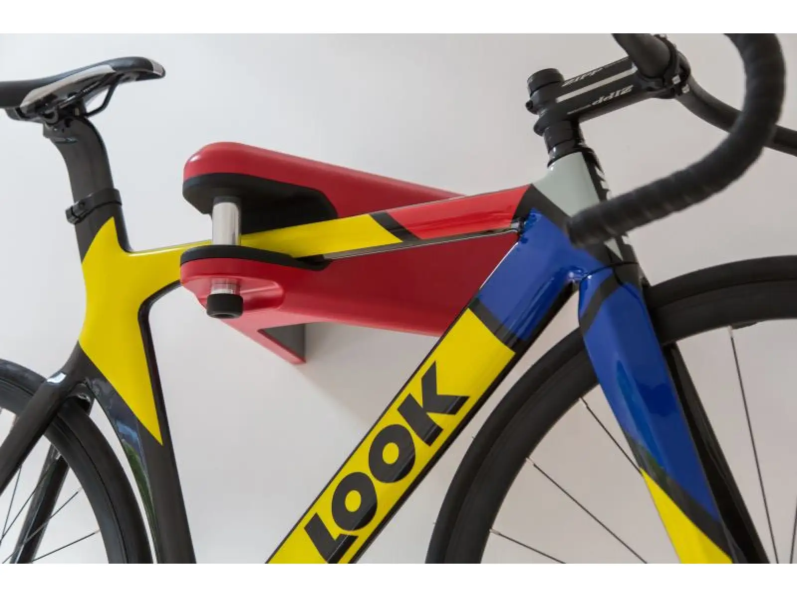Hiplok Airlok lock red