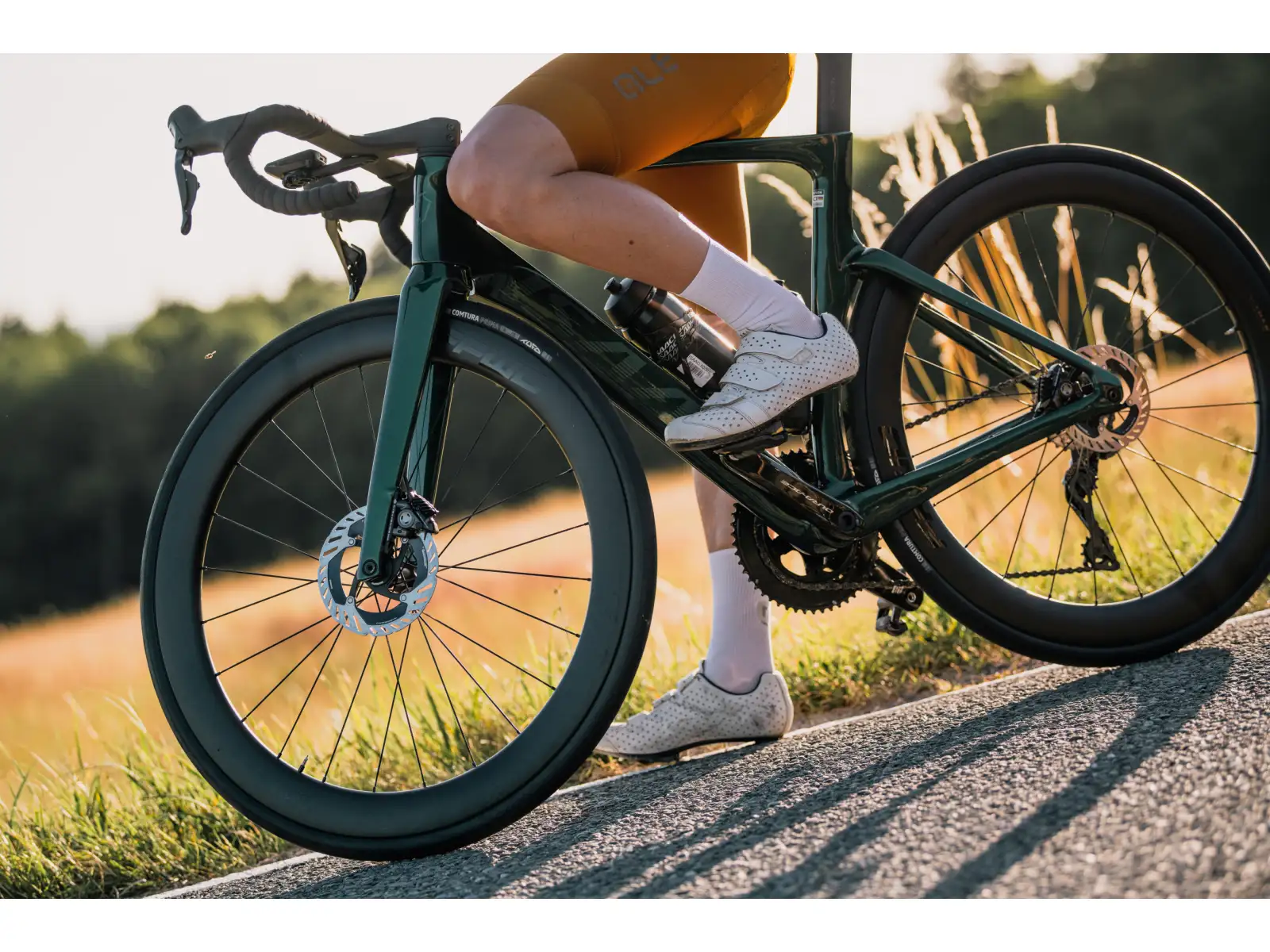 Isaac Meson Ultegra Di2 road bike Jade Green