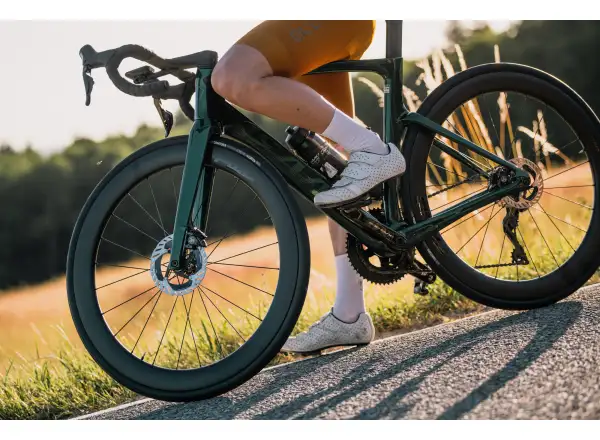 Isaac Meson Ultegra Di2 road bike Jade Green