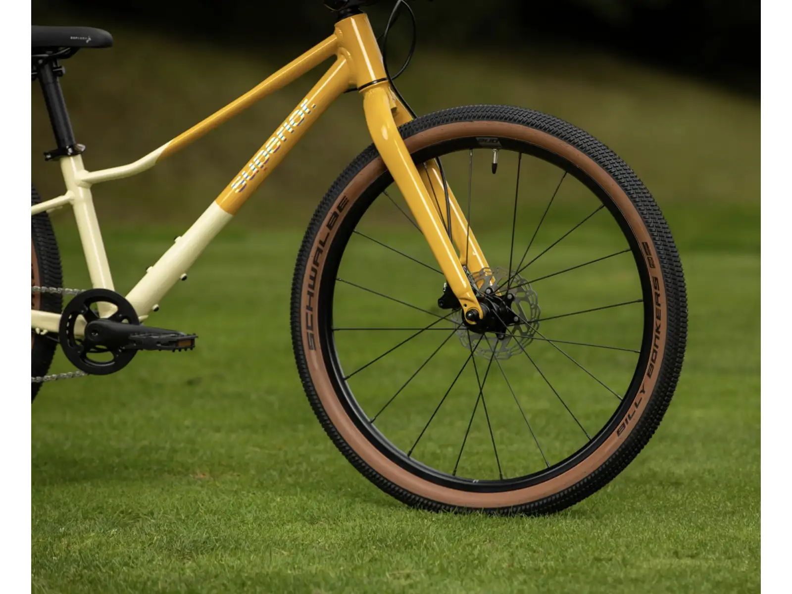 Superior F.L.Y. 24 children's bike Gloss Yellow