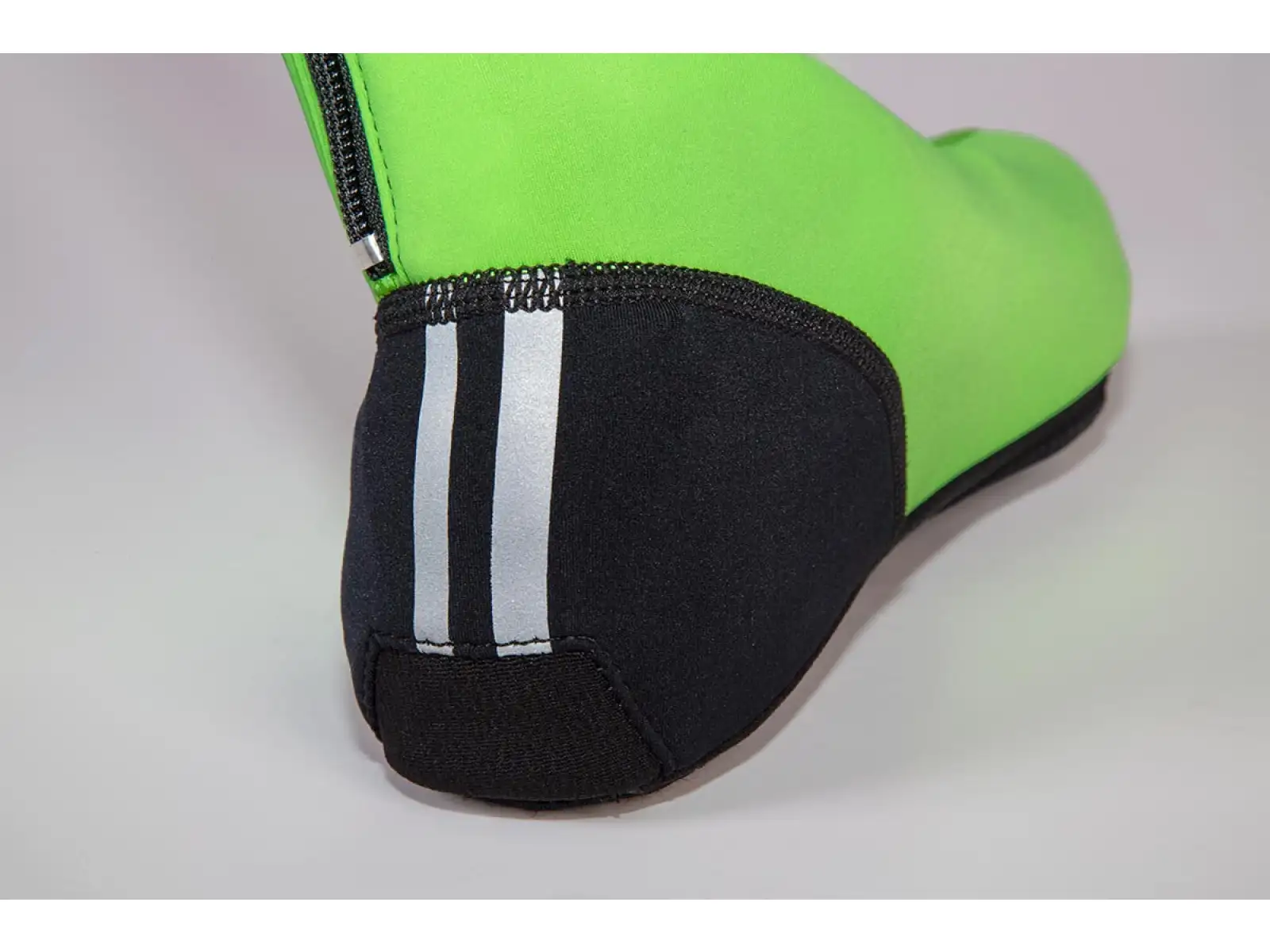 Endura Windchill overshoes black