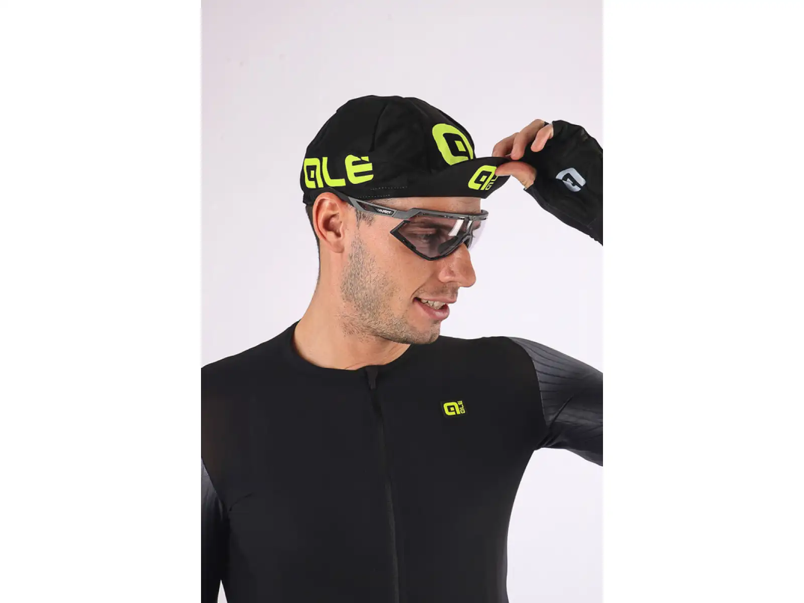 Alé summer cycling cap black/fluorescent yellow