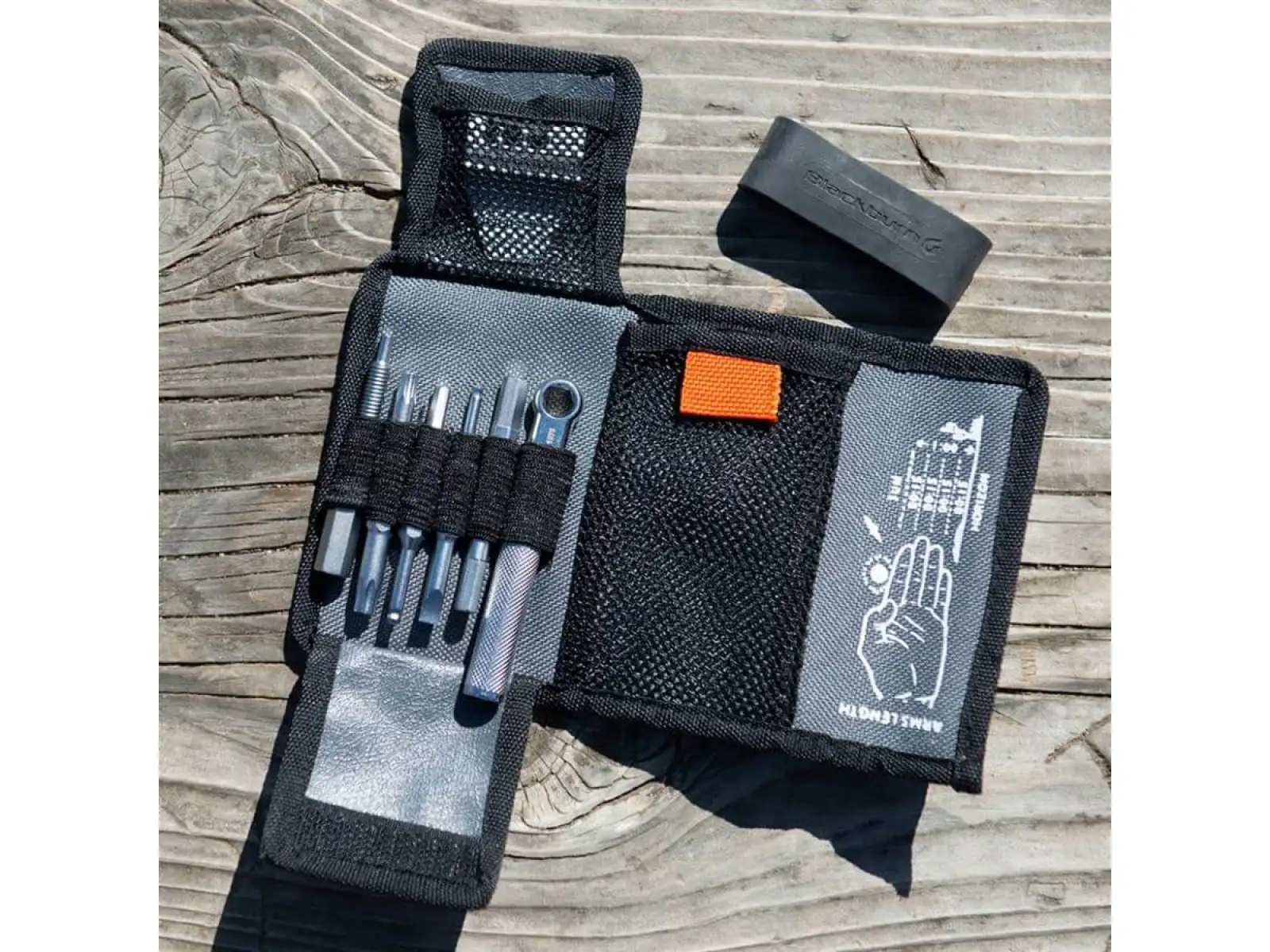 Blackburn Big Switch multi-tool 15 functions