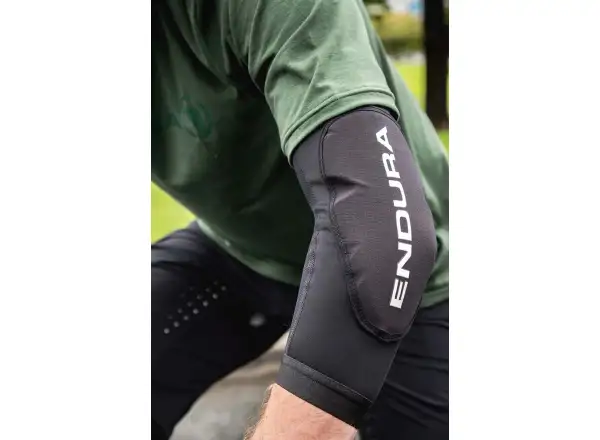Endura SingleTrack Lite II elbow protectors black