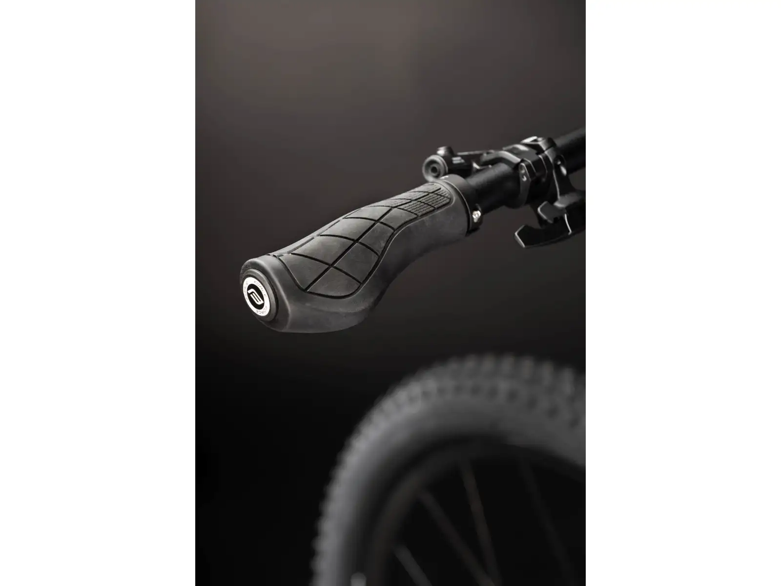 Force Troy molded grips black