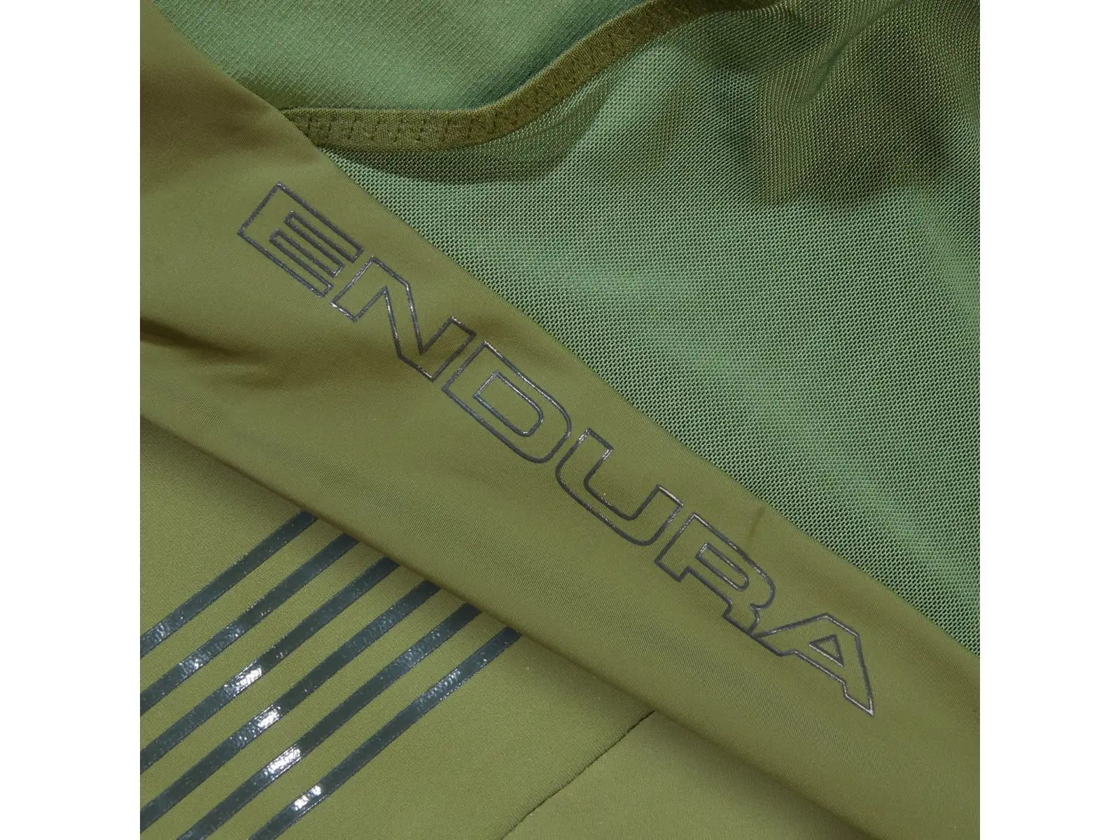 Endura GV500 Reiver men's bib shorts with pad Olive Green