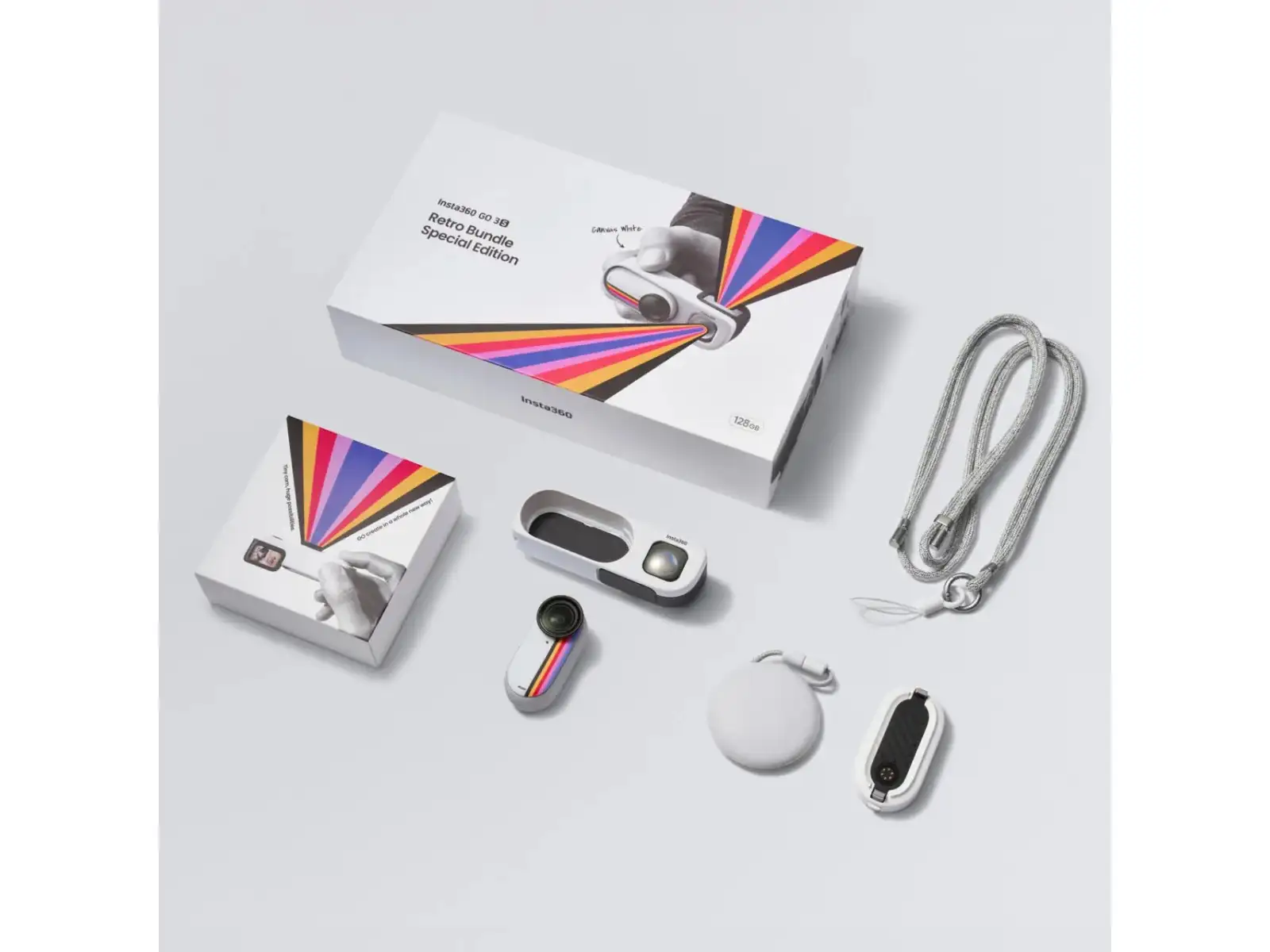 Insta360 GO 3S camera Retro bundle 128 GB special edition white