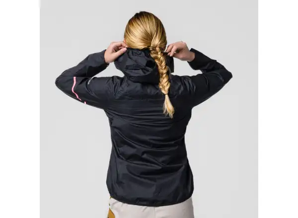 Salewa Vento PTX 2.5 L women's jacket Black Out
