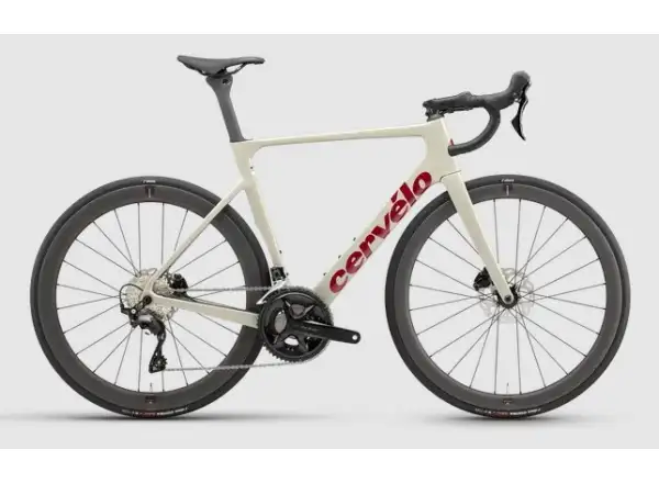 Cervélo Soloist 105 Race road bike Dried Amaranth