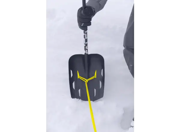 Salewa Scratch avalanche shovel yellow