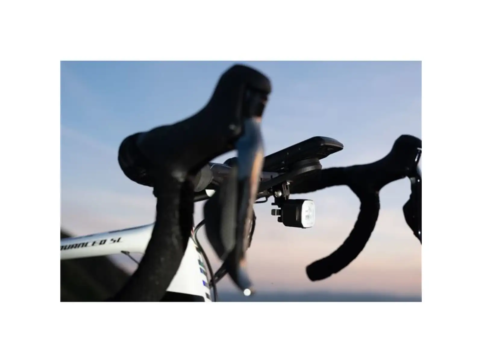 Giant Recon HL 100 front light black